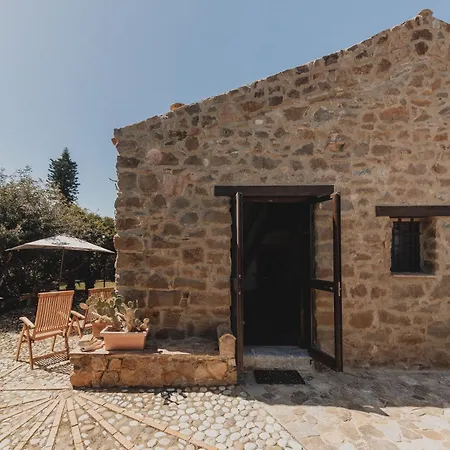 Feriehus Cala La Giara Cefalù